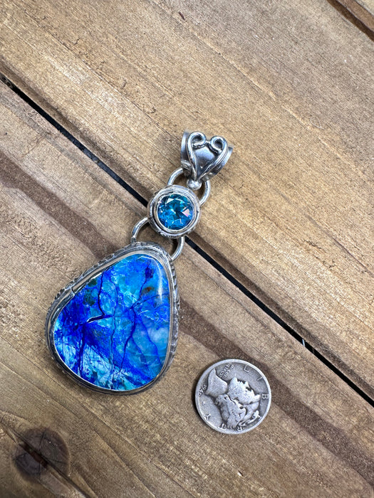 Shattuckite pendant without chain