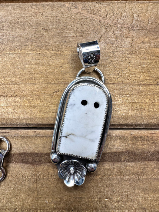 Howlite ghost pendant without chain