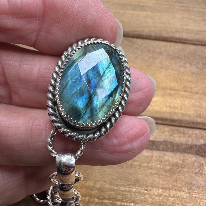 Labradorite bracelet