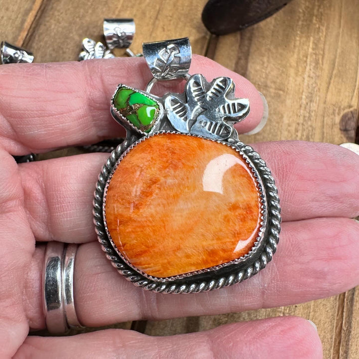 Large pumpkin pendant without chain