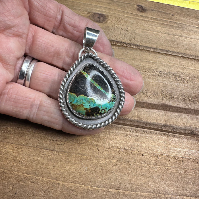 Blackjack turquoise pendant without chain