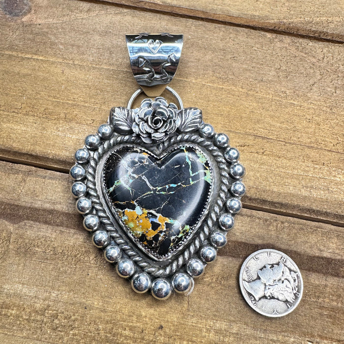 Blackjack turquoise heart pendant without chain