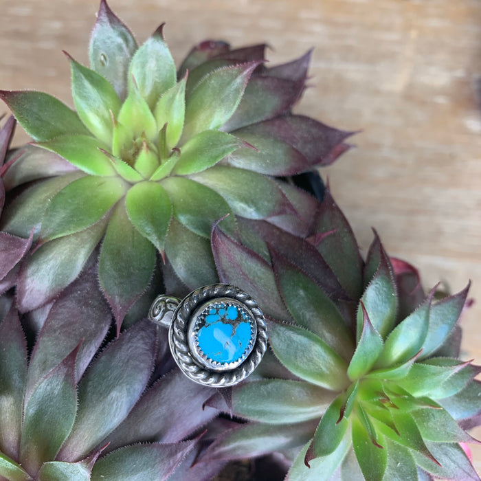 Turquoise western style ring