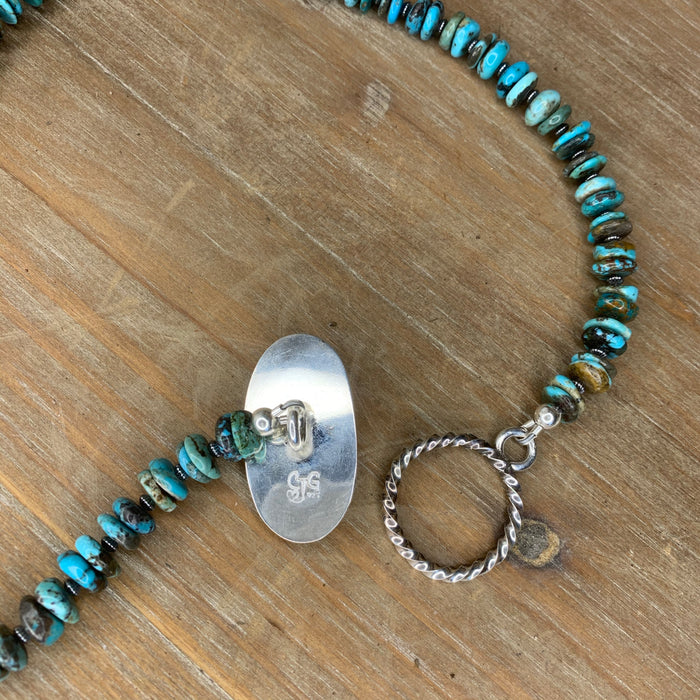 Front closing turquoise necklace