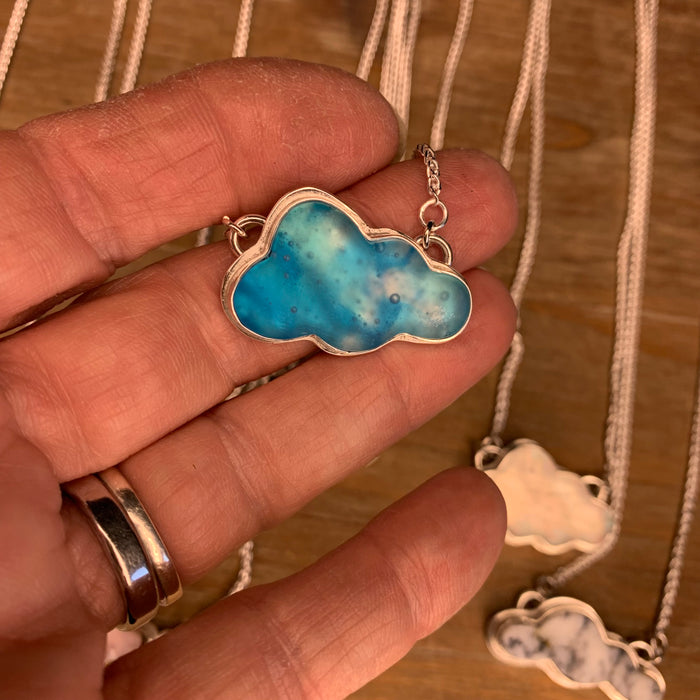 Cloud pendant