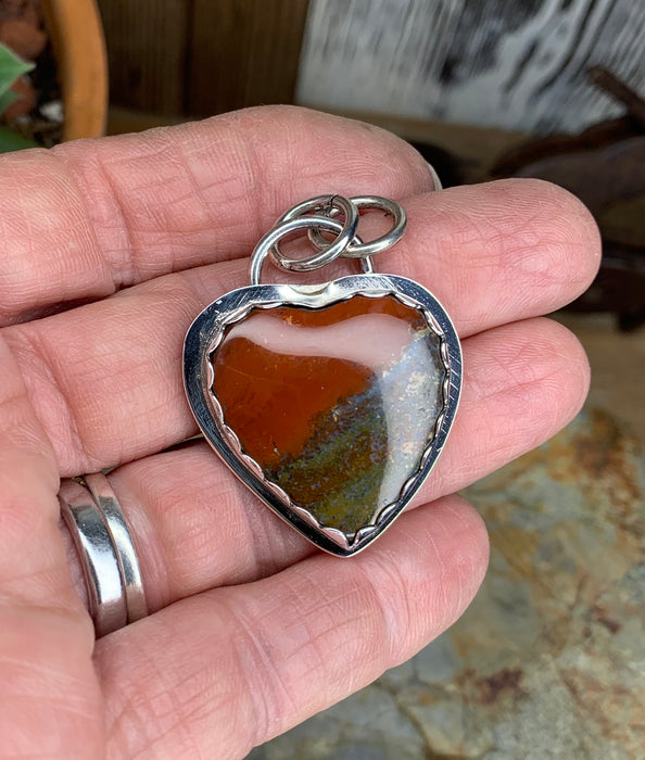 Red heart picture jasper pendant no chain