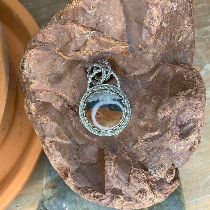 Picture jasper pendant with 18 inch chain